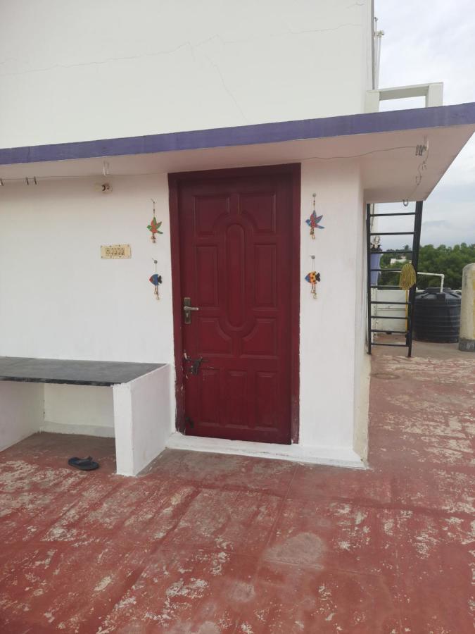 White House- 1Bk Pleasant Apartment With Open Terrace Coimbatore Esterno foto